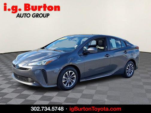 2019 Toyota Prius XLE