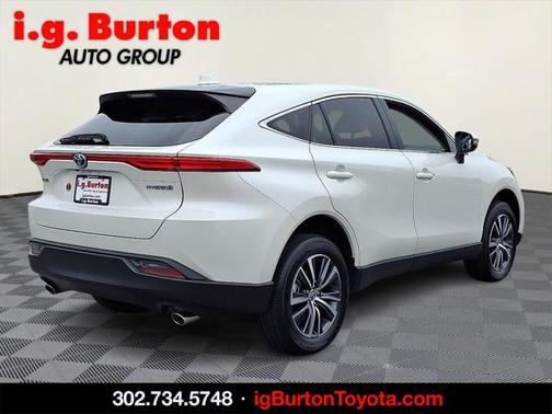 2022 Toyota Venza LE