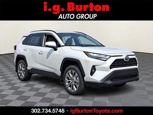 2025 Toyota RAV4 XLE Premium