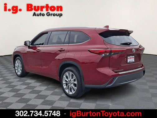 Ruby Flare Pearl 2021 Toyota Highlander Limited