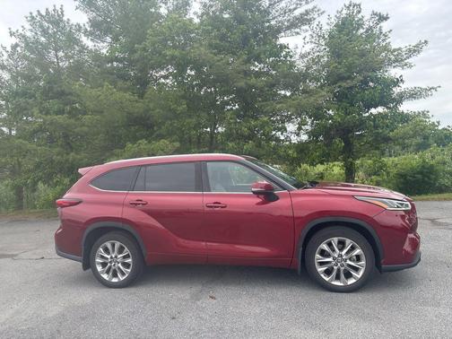 Ruby Flare Pearl 2021 Toyota Highlander Limited