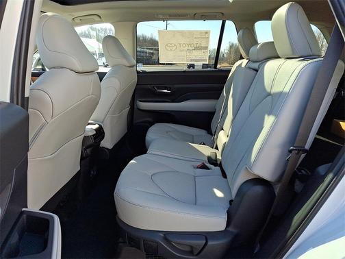 2026 Toyota Grand Highlander Hybrid Limited