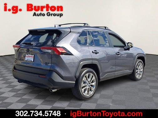 Magnetic Gray Metallic 2019 Toyota RAV4 XLE Premium