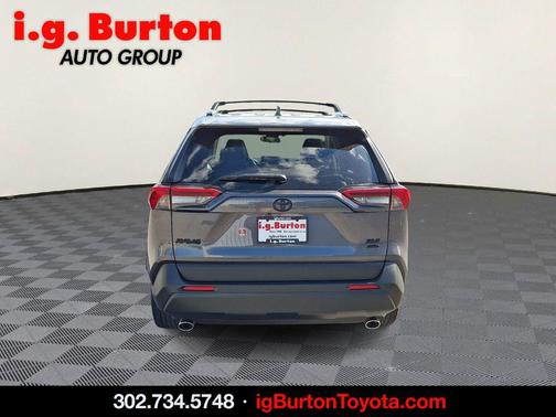 Magnetic Gray Metallic 2019 Toyota RAV4 XLE Premium