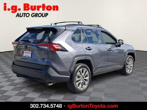 Magnetic Gray Metallic 2019 Toyota RAV4 XLE Premium