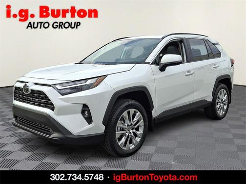 2025 Toyota RAV4 XLE Premium