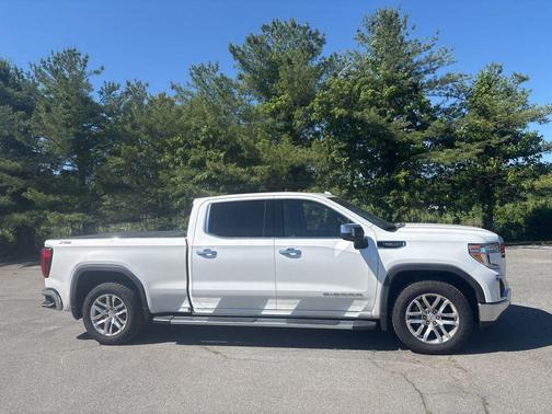 White Frost Tricoat 2019 GMC Sierra 1500 SLT
