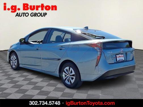 2016 Toyota Prius Three