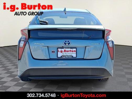 2016 Toyota Prius Three