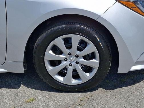 Classic Silver Metallic 2026 Toyota Corolla LE