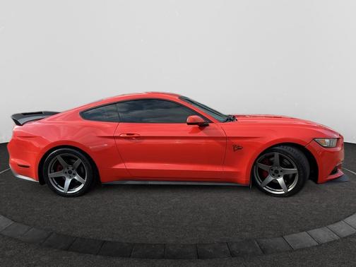 2016 Ford Mustang GT Premium