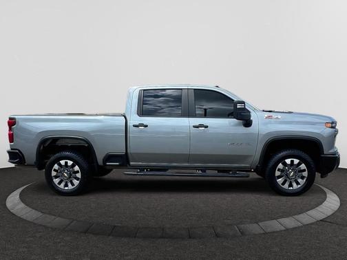 2024 Chevrolet Silverado 2500 Custom