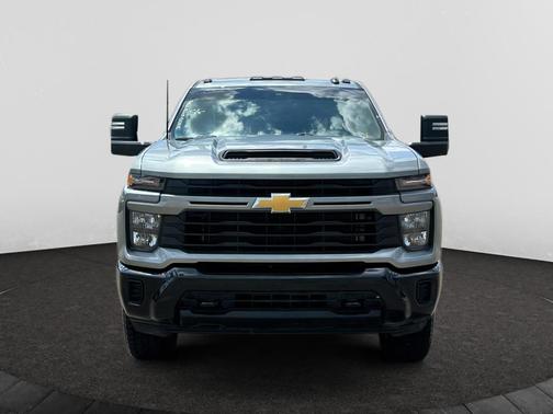 2024 Chevrolet Silverado 2500 Custom