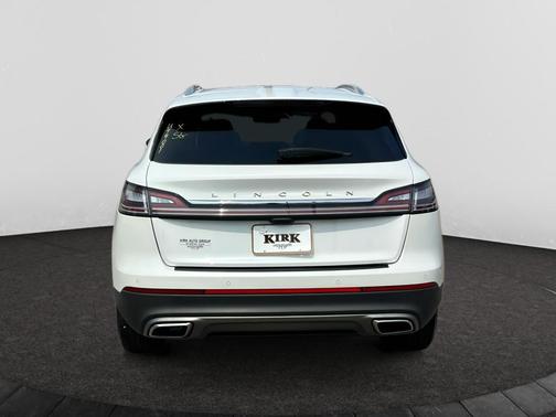 2023 Lincoln Nautilus Standard