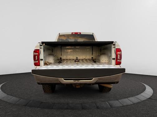 2023 RAM 2500 Big Horn Crew Cab 4x4 6'4' Box