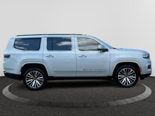 2022 Jeep Grand Wagoneer Series III 4x4