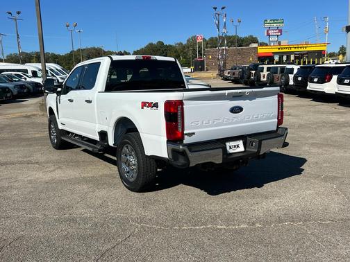 2026 Ford F-250 Lariat