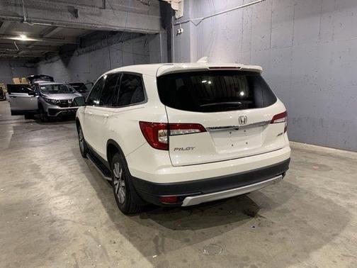 Photo 5 of 39 of 2019 Honda Pilot EX-L w/Navigation/RES