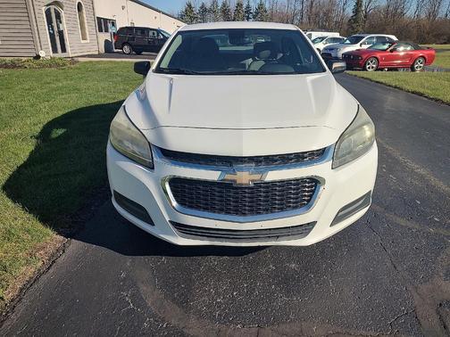 2015 Chevrolet Malibu 1LS
