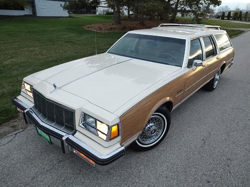1985 Buick Estate Wagon SIDE