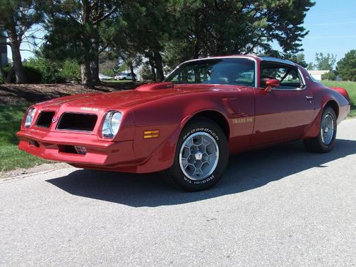 1976 Pontiac Firebird 455-V8