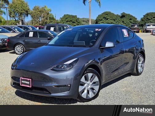 2023 Tesla Model Y RWD