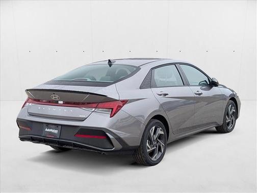 2025 Hyundai ELANTRA HEV SEL Sport