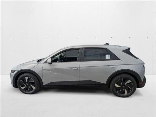 2025 Hyundai IONIQ 5 SE