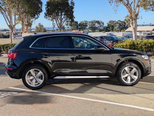 2018 Audi Q5 2.0T Premium Plus
