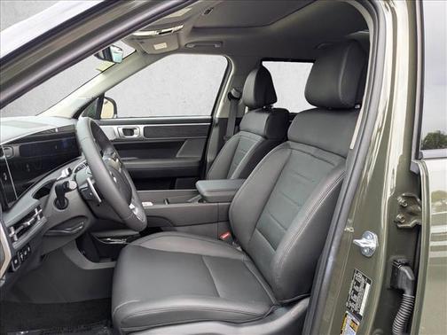 2025 Hyundai SANTA FE Limited