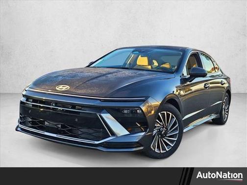 2025 Hyundai SONATA Hybrid Limited