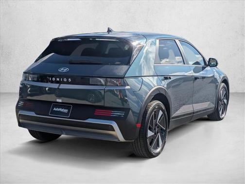 Digital Teal 2026 Hyundai IONIQ 5 SE