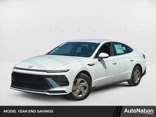 2025 Hyundai SONATA SE