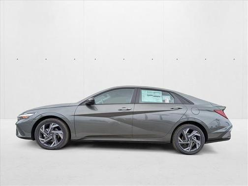 2025 Hyundai ELANTRA HEV SEL Sport