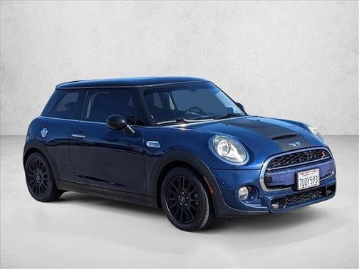 Deep Blue Metallic 2016 MINI Hardtop Cooper S