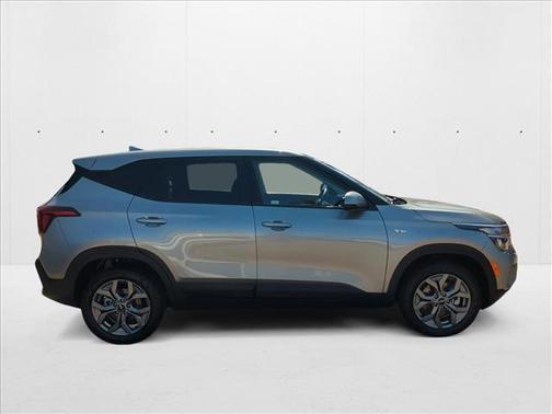 2024 Kia Seltos LX