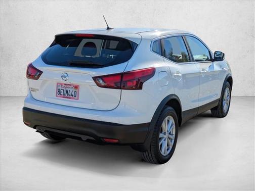 2018 Nissan Rogue Sport S