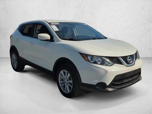 2018 Nissan Rogue Sport S