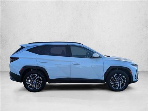 Creamy White Pearl 2026 Hyundai TUCSON Hybrid Limited