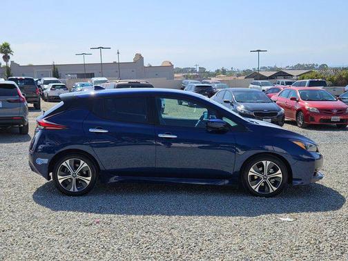 2021 Nissan Leaf SV 40 kWh