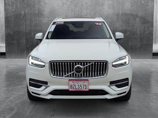2022 Volvo XC90 Recharge Plug-In Hybrid T8 Inscription Expression 6 Passenger