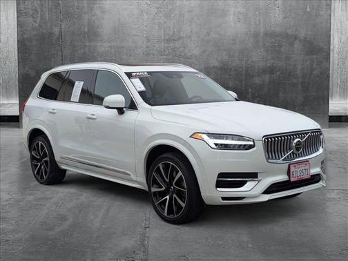 2022 Volvo XC90 Recharge Plug-In Hybrid T8 Inscription Expression 6 Passenger
