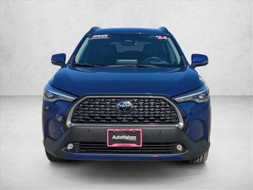 2024 Toyota Corolla Cross XLE