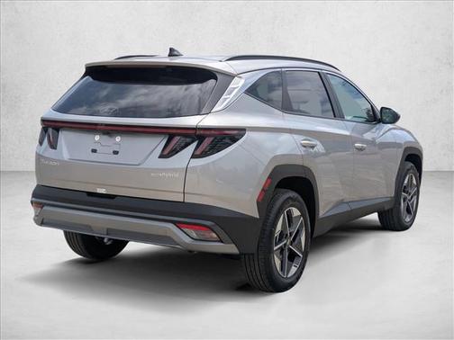 Shimmering Silver 2026 Hyundai TUCSON Hybrid SEL Convenience