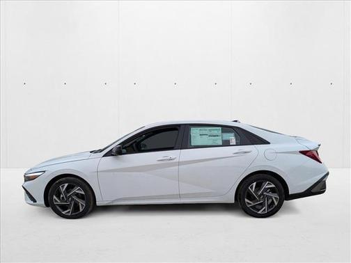 2025 Hyundai ELANTRA HEV SEL Sport
