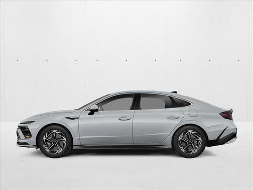 Aero Silver 2026 Hyundai SONATA SEL
