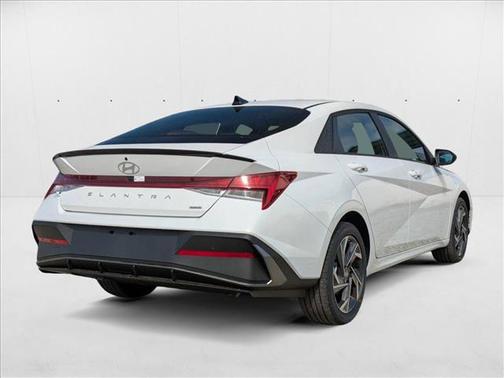 2025 Hyundai ELANTRA HEV SEL Sport