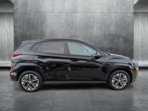 2023 Hyundai KONA EV SE