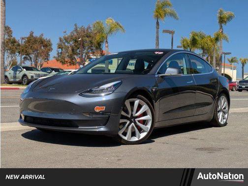 2019 Tesla Model 3 Performance