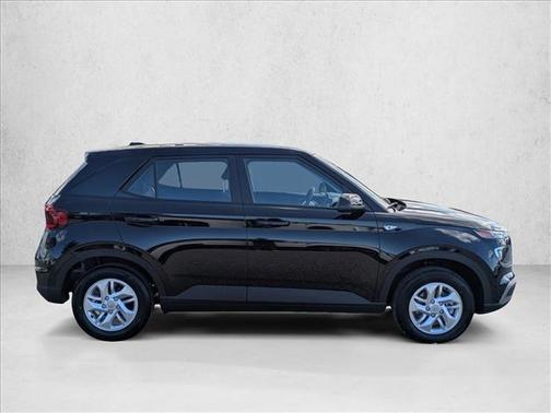Onyx Black 2026 Hyundai VENUE SE